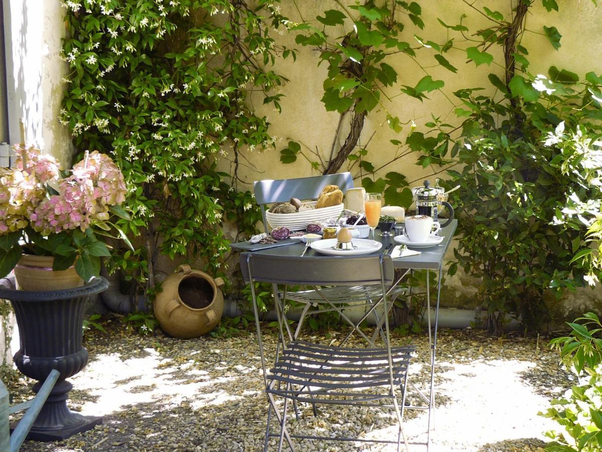Maison Piloni LʼIsle-sur-la-Sorgue Eksteriør billede